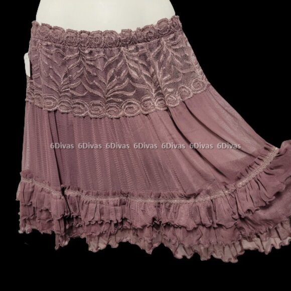 SEXY Mini Skirt in a Mauve Hue Frilly Lace Mini Skirt- NWOT - Picture 2 of 9